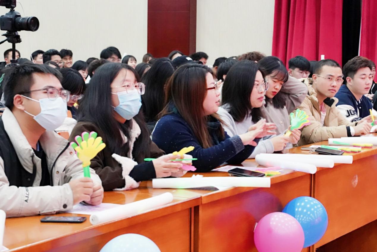 建筑工程学院与传媒设计学院共同举办“建党百年风雨过,今朝青年朝阳出”联谊文艺汇演