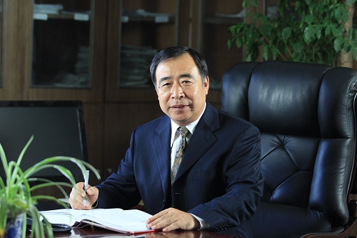 副校长王贵成简介